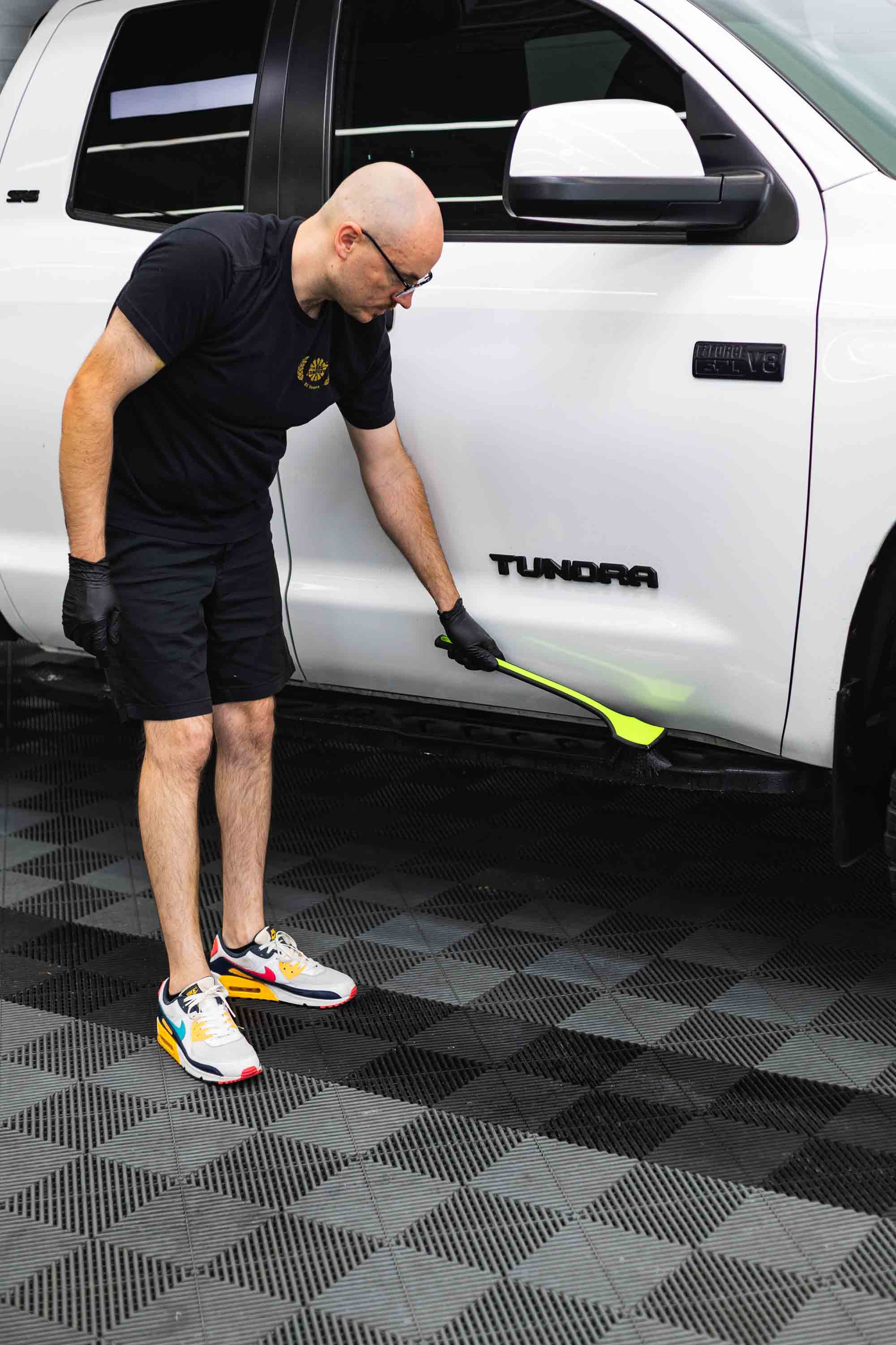 ProGrip Fender Well Brush - Image 16